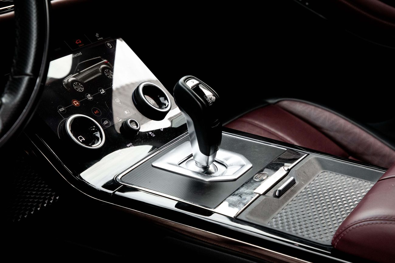 Land Rover Range Rover Evoque RANGE ROVER EVOQUE P250 HSE R DYNAMIC | 2,742 P.M | 0% Downpayment | Great Condition!