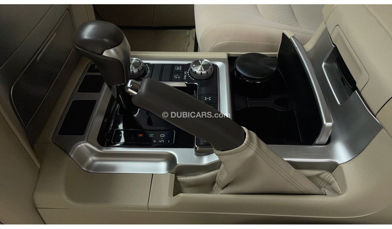 تويوتا لاند كروزر VXR 5700