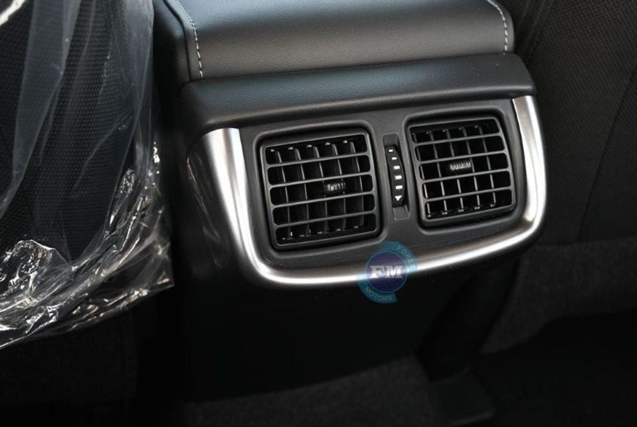 Toyota Hilux Double Cab Pickup VX 4.0L Petrol 4X4 Automatic