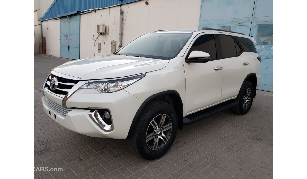 Toyota Fortuner Full option clean car