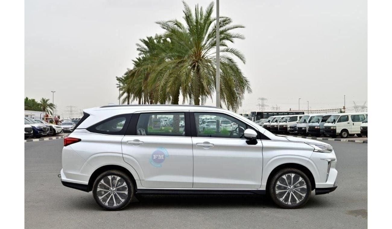 تويوتا فيلوز 1.5L Petrol 7 Seater Automatic