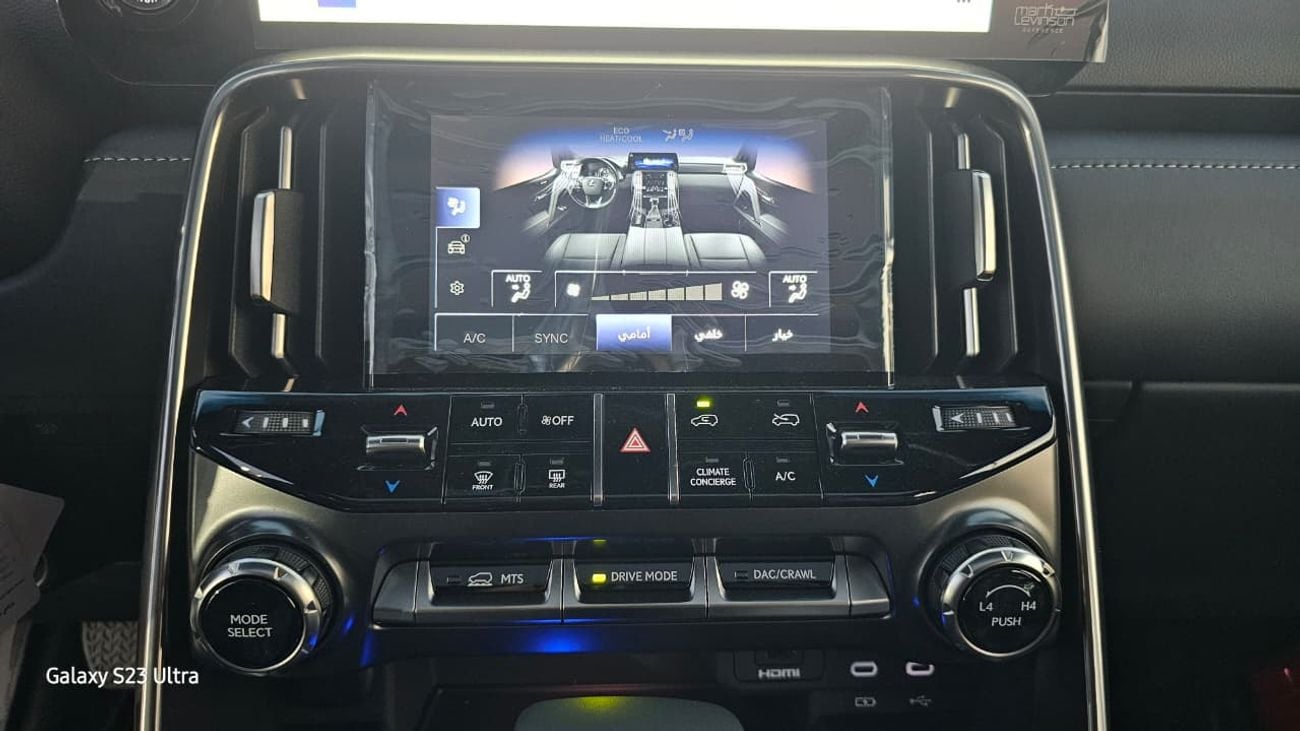 لكزس LX 600 LX 600 3.5L A/T TURBO SPORT KHAKHI GREEN MY2025 GCC SPECS-SOFT DOORS-LEVINSON SPEAKERS