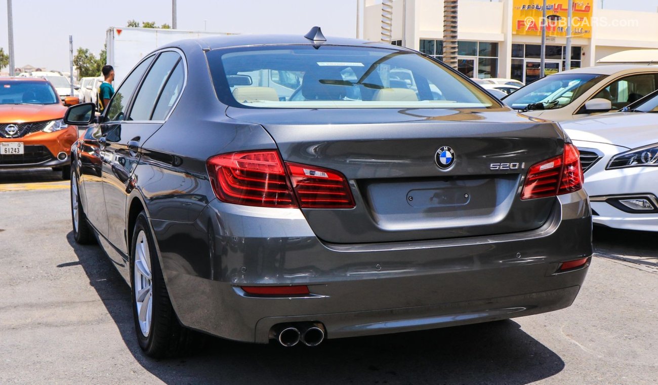 BMW 520i i