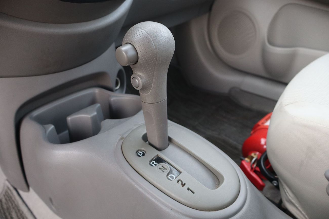 Nissan Sunny SL 1.6L