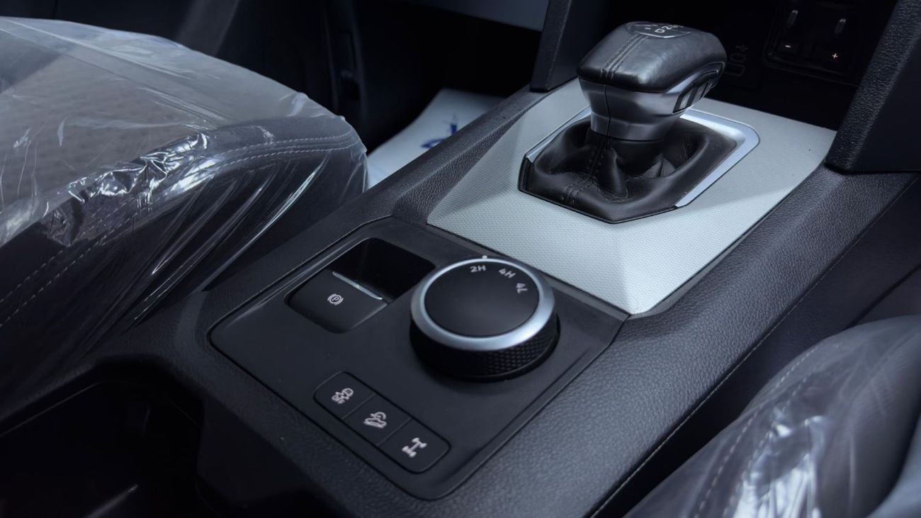 Volkswagen Amarok DIESEL 2.0 LITER  ,RIGHT HAND  ,AUTOMATIC