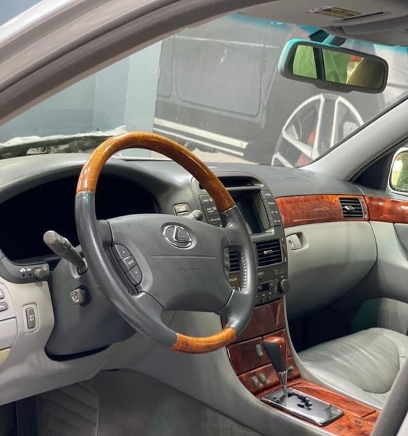 لكزس LS 430 VCC paper