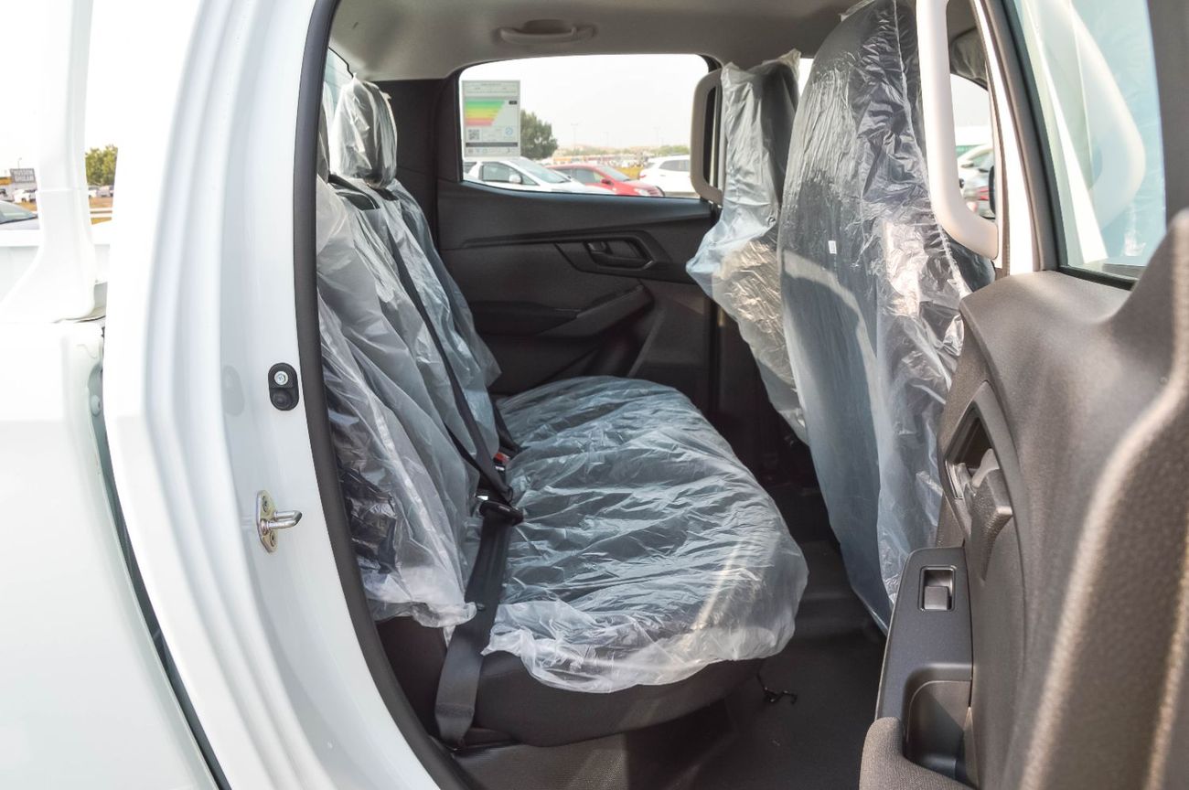 إيسوزو D ماكس ISUZU D-MAX RG CREW 1.9L DIESEL MT 4WD PICKUP 2026