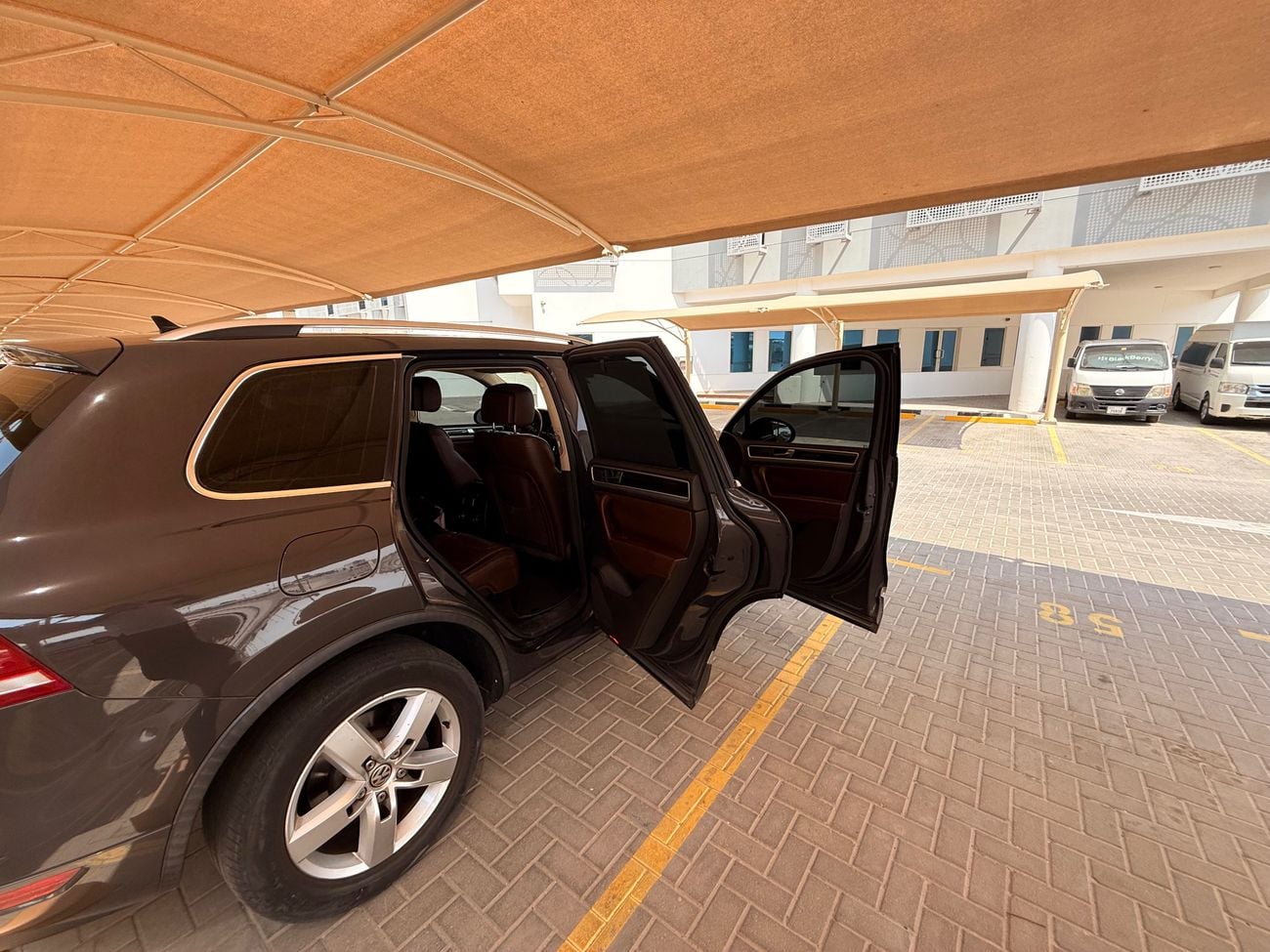فولكس واجن طوارق SE 3.6L