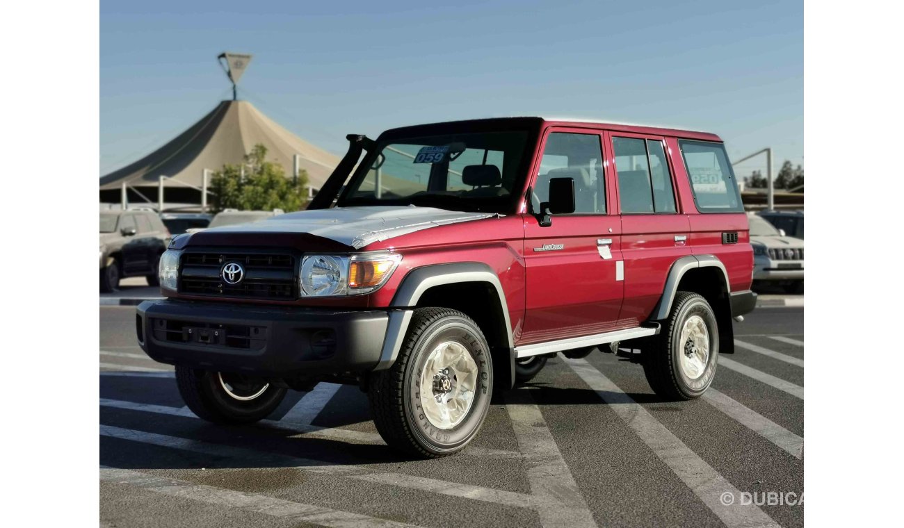 تويوتا لاند كروزر هارد توب 4.2L,V6,DIESEL,5DOOR,LX76,ALLOY WHEELS,OVER FENDER,A/T