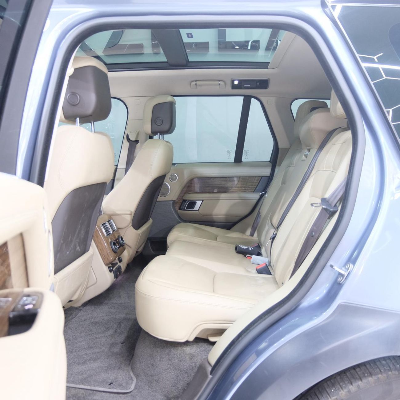 لاند روفر رينج روفر Land Rover Range Rover V6 HSE SuperCharged 4WD 2019 | Perfect Condition | GCC Specs