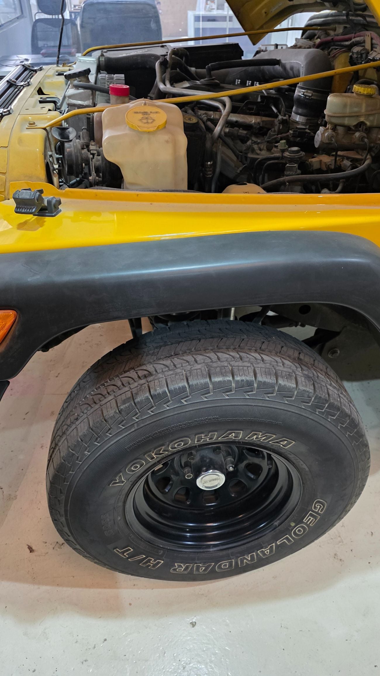 Jeep Wrangler Sport Soft + Hard Top