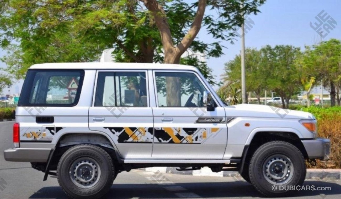 Toyota Land Cruiser Hard Top ( ONLY FOR EXPORT )