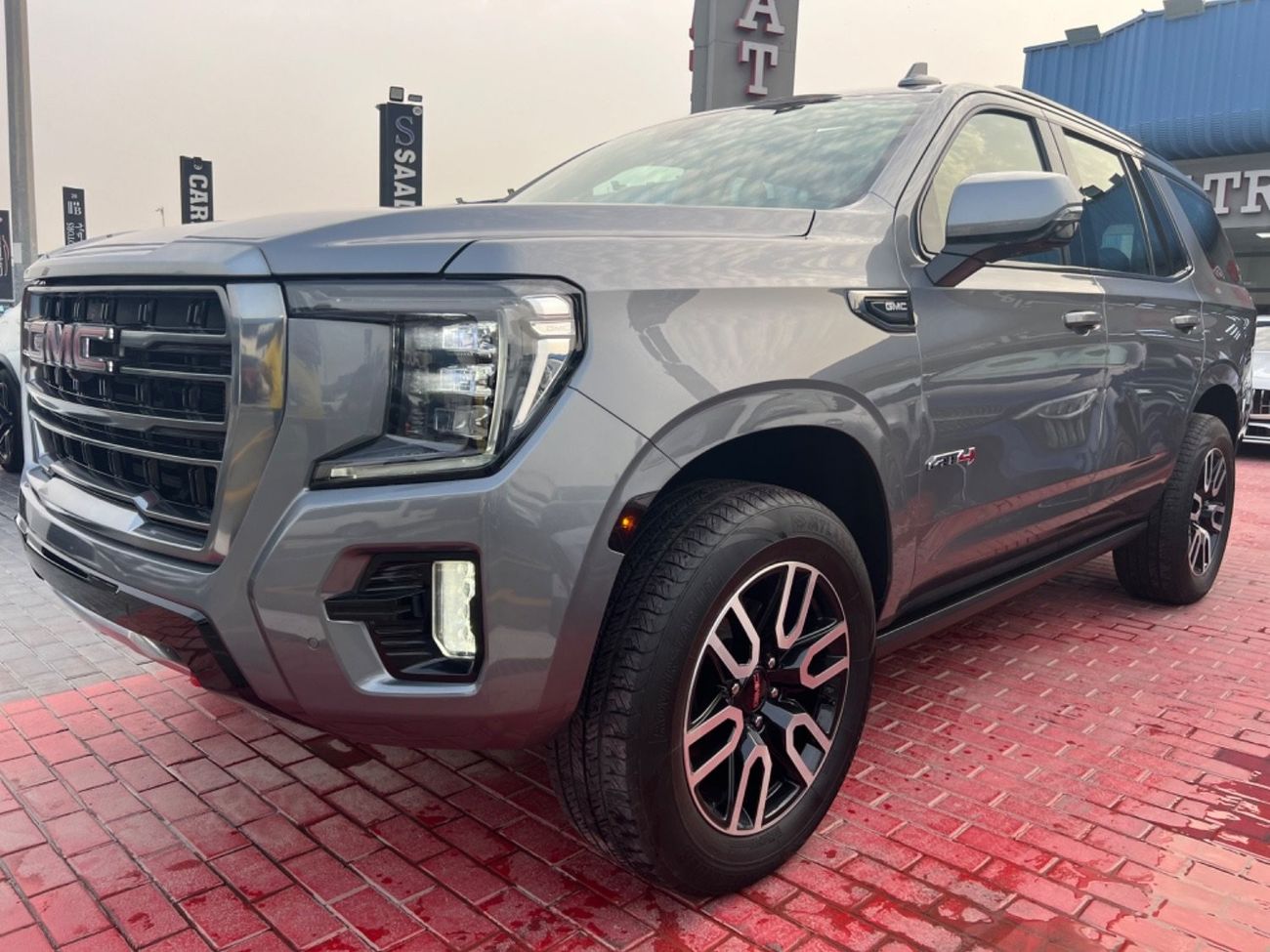 جي أم سي يوكون AT4