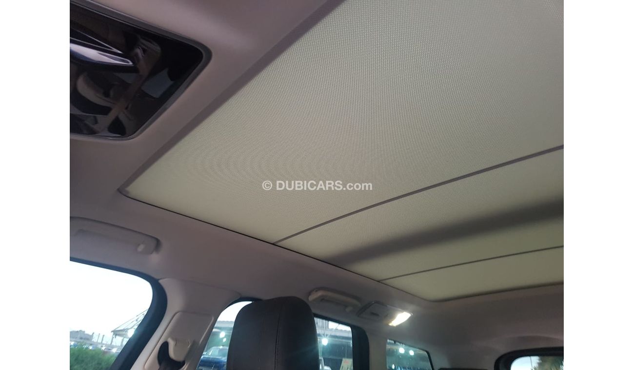 لاند روفر رينج روفر سبورت Range Rover Sport 3.0L HSE 2016 under warranty 2021 and full service in agency no accident/رينج روفر