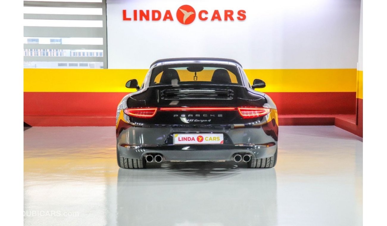 Porsche 911 Targa 4 Porsche 911 Targa 4 2015 GCC under Agency Warranty with Flexible Down-Payment.
