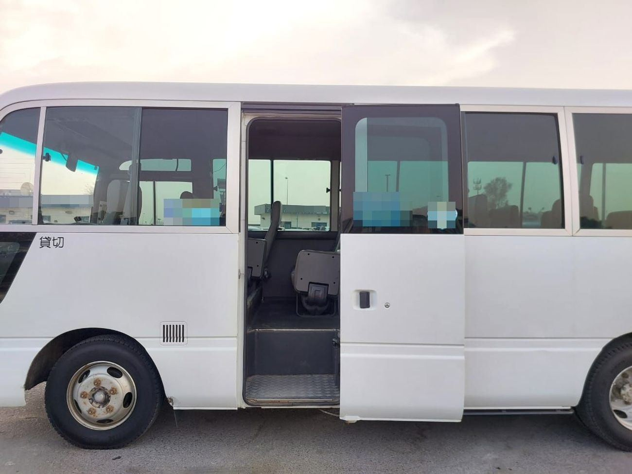 نيسان سيفيليان NISSAN CIVILIAN BUS RHD 2003 MODEL 4.2 L DIESEL AUTOMATIC(PM20191)