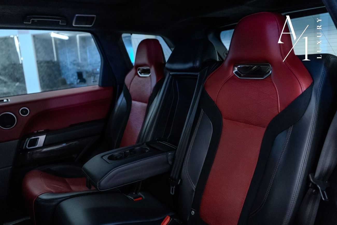 Land Rover Range Rover Sport SVR 5.0L (575 HP) 4WD 2022 Range Rover Sport, Warranty, Carbon Fiber Edition, Fully Loaded