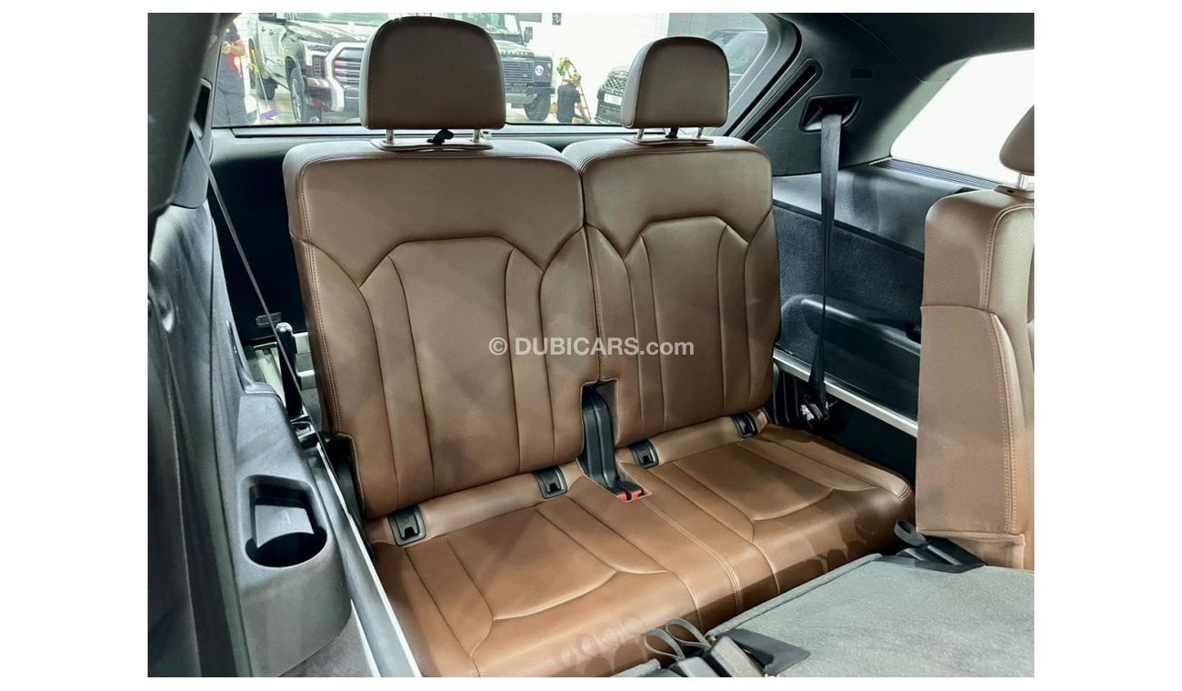 Audi Q7 45 TFSI quattro 2019 Audi Q7 45TFSI, Full Service History, Warranty, GCC