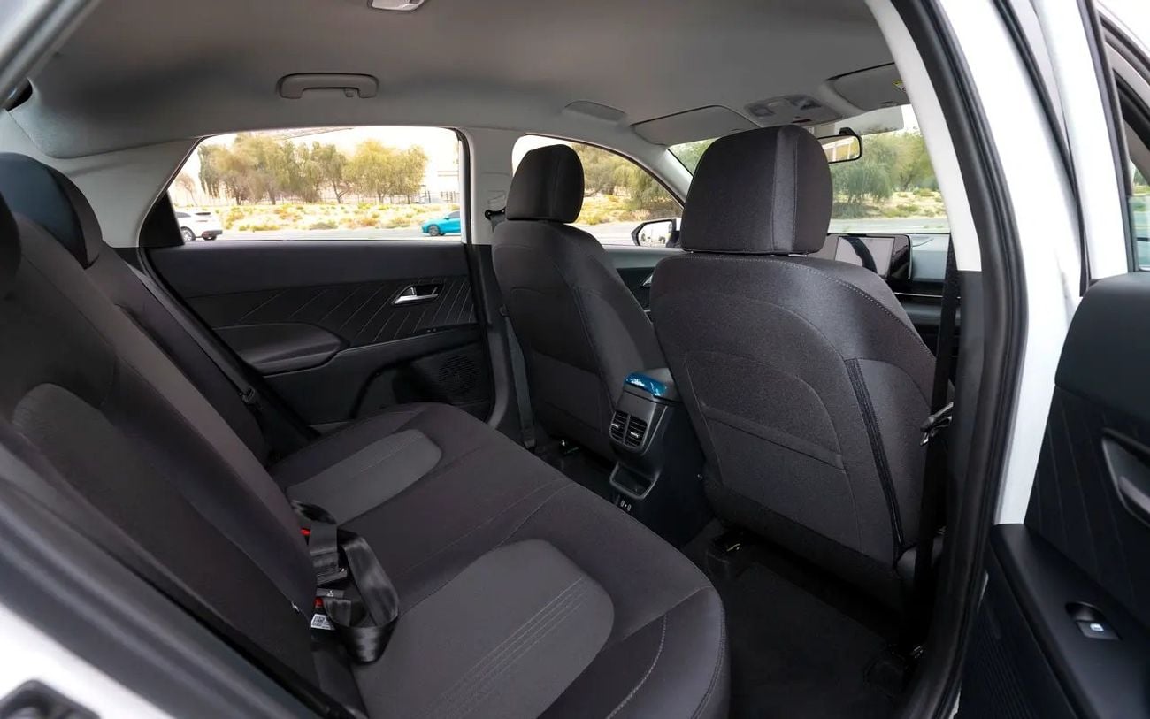 Hyundai Accent GL - GCC Specs - Like