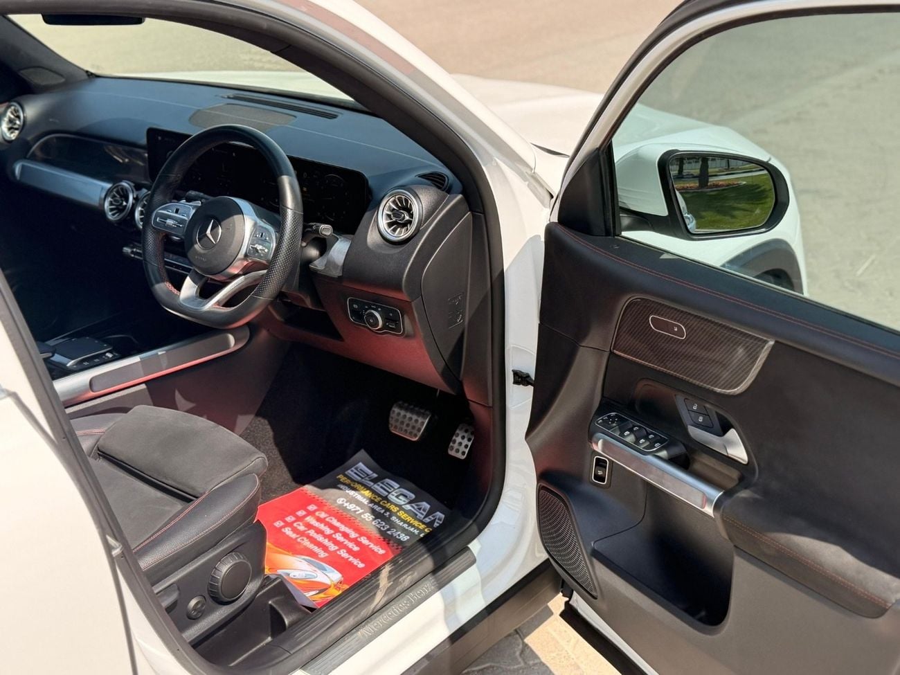 Mercedes-Benz GLB 200 Premium 1.4L (7 Seater)