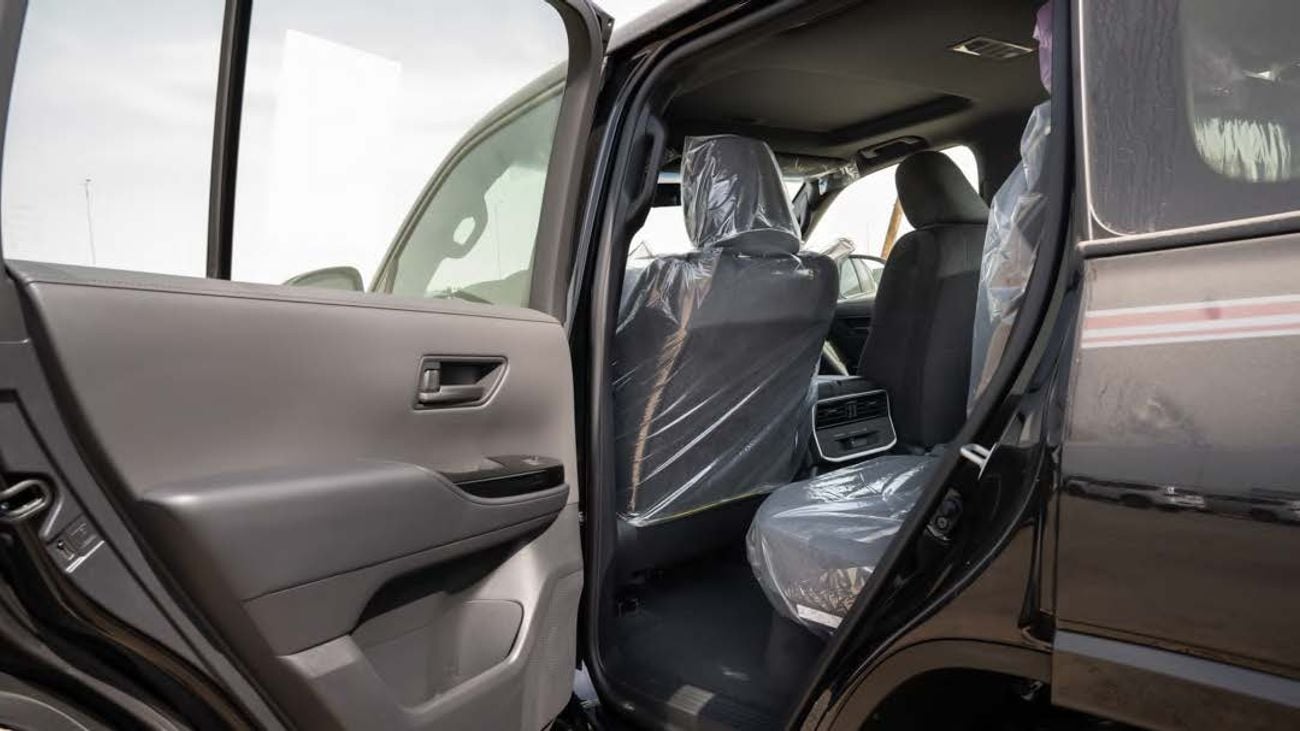 تويوتا لاند كروزر GXR 3.5L Land Cruiser 3.5 GXR 2025