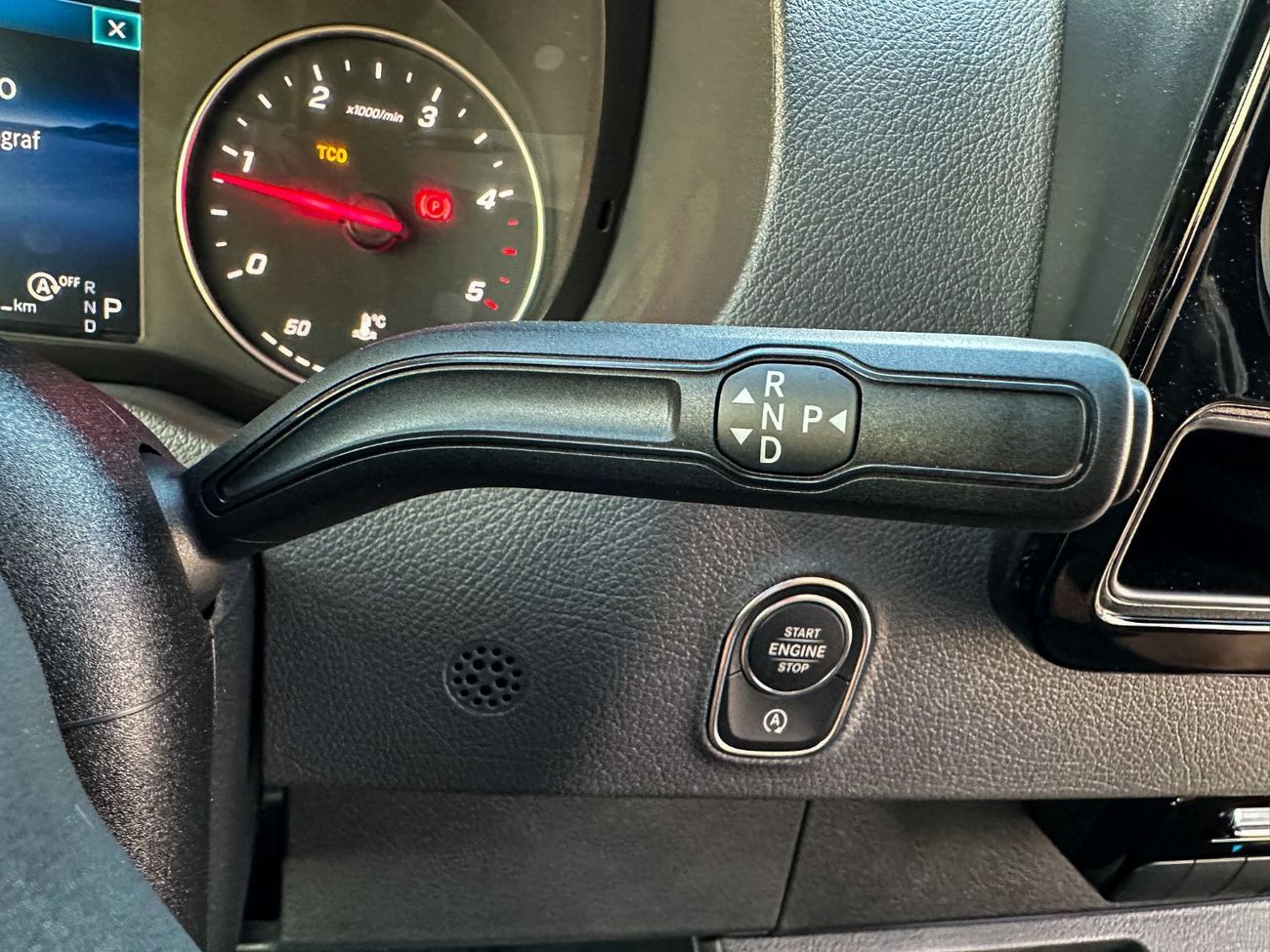 مرسيدس بنز سبرينتر 2.0 DIESEL