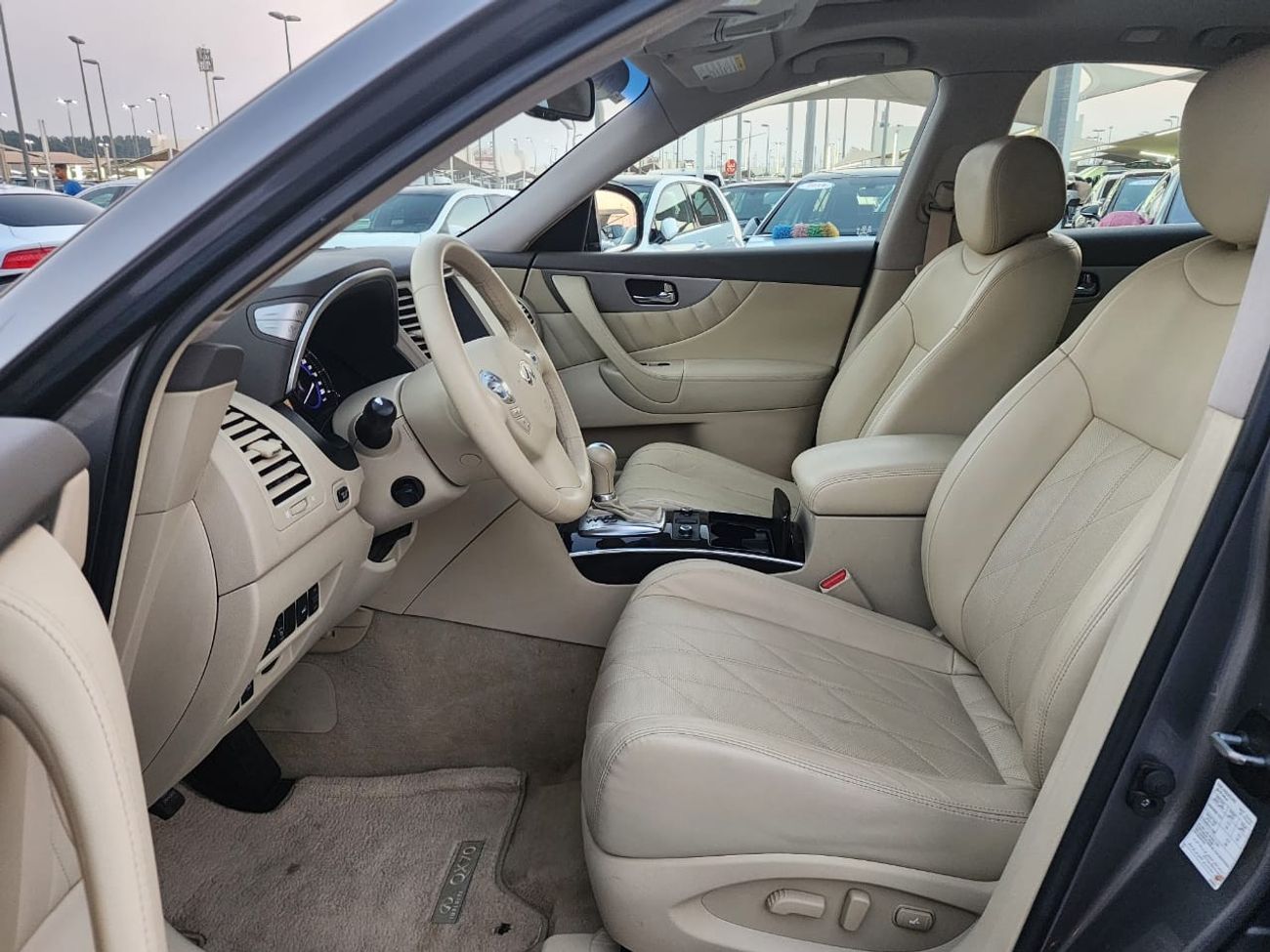Infiniti QX70 Limited Infiniti QX 70 _GCC_2019_Excellent Condition _Full option
