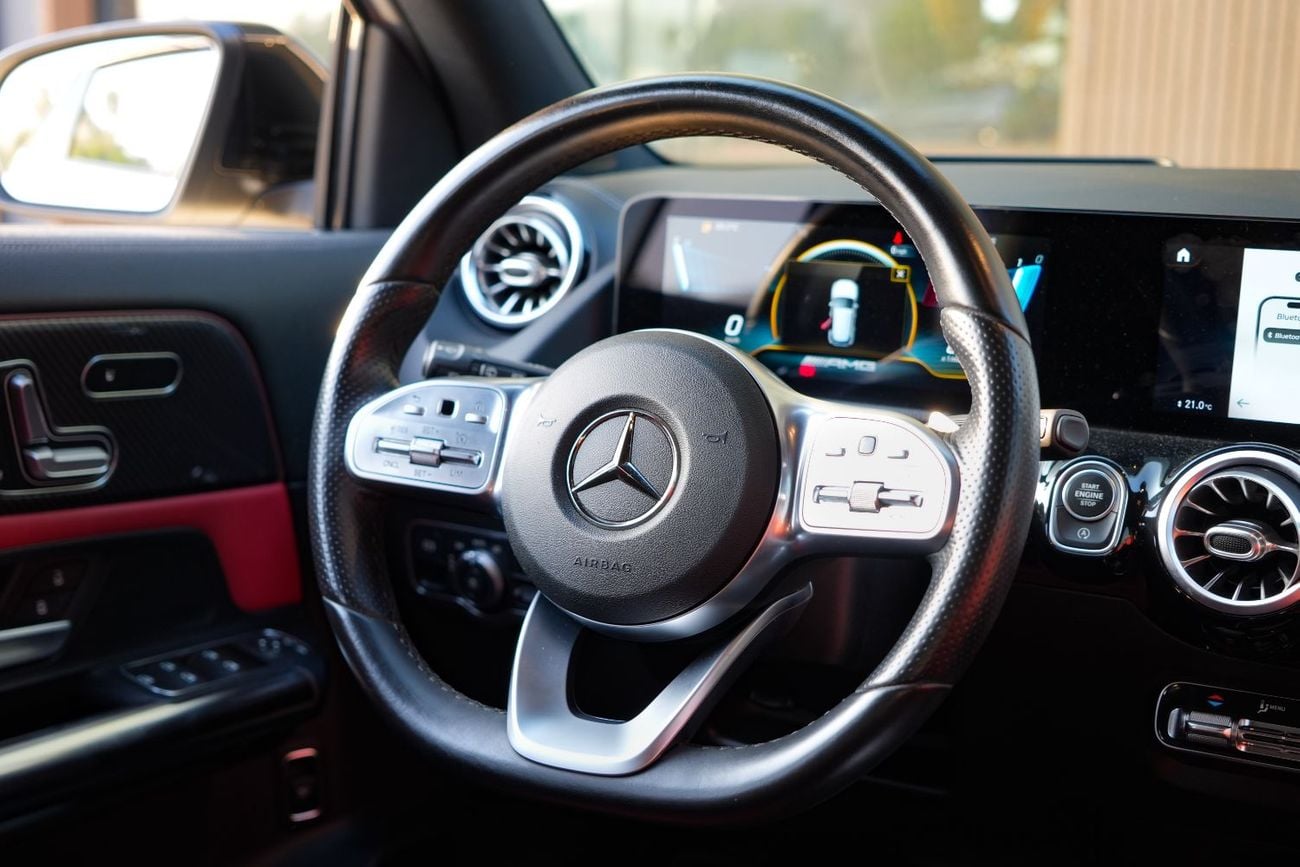 Mercedes Benz GLA 35 AMG 4MATIC