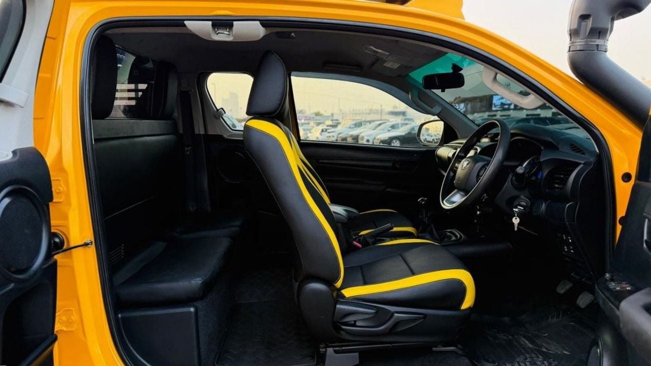 Toyota Hilux 2017| 2.8 DIESEL ENGINE | MT | RHD | SMART CAB | HEAVY BULL BAR WITH LED LIGHTS |  HEAVY SPORTS BAR