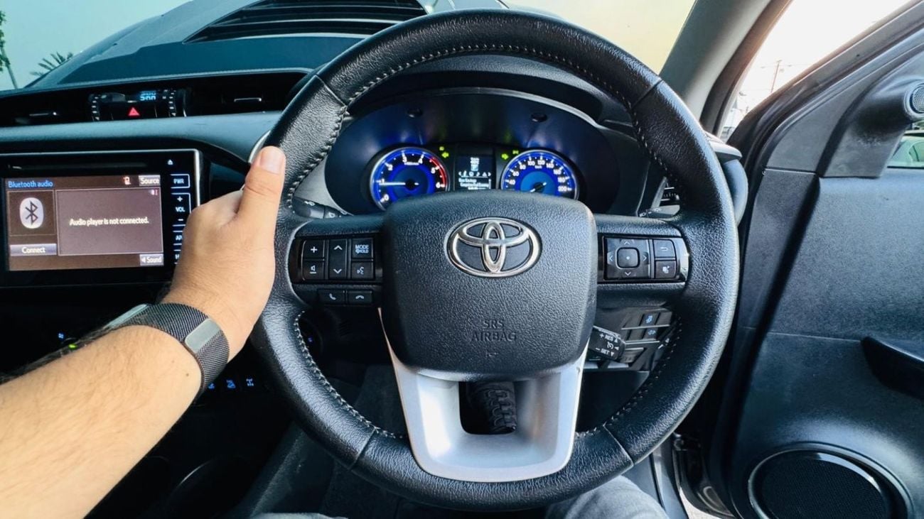 تويوتا هيلوكس -