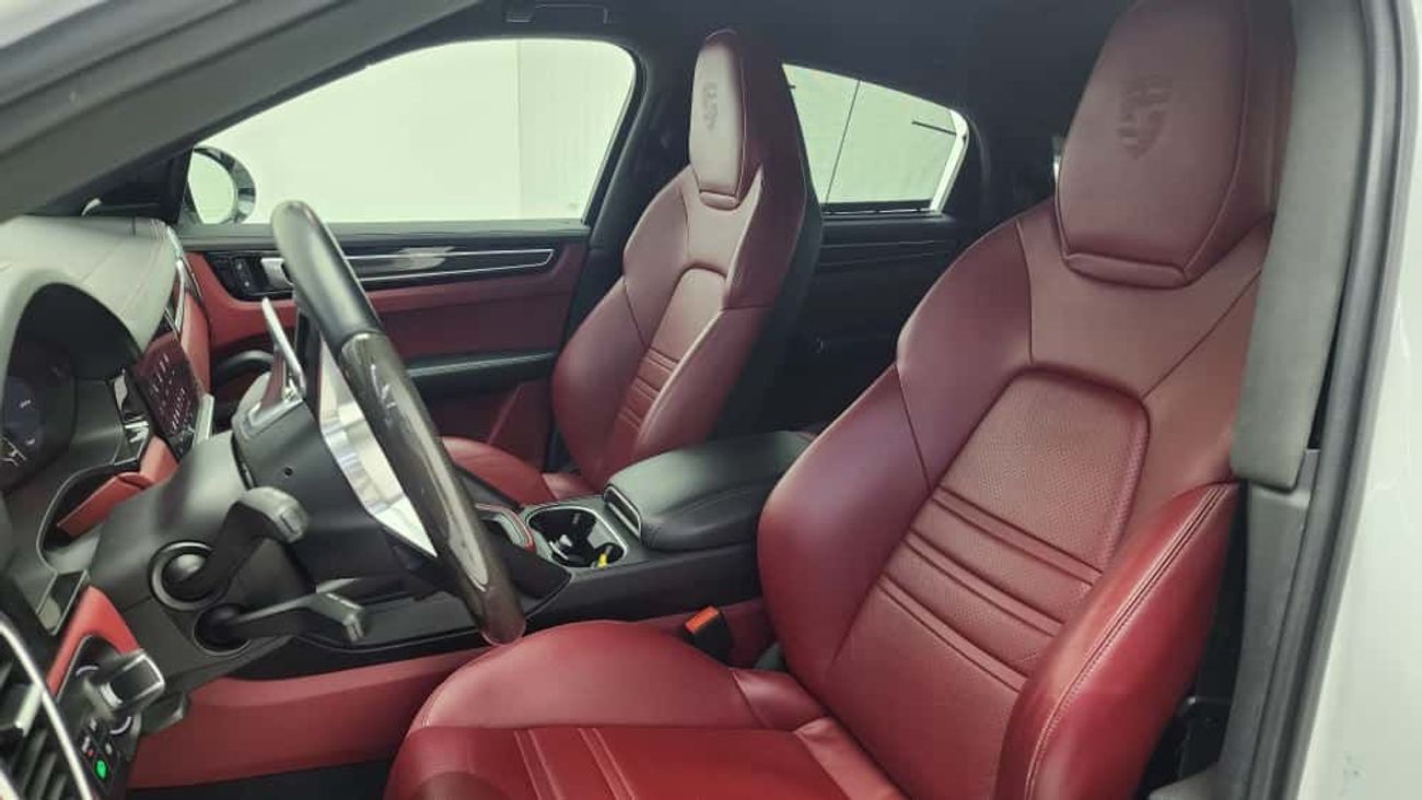 بورش كايان Base Coupe