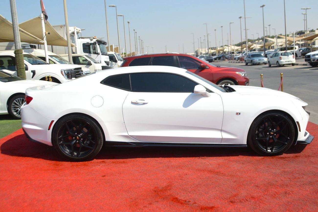 شيفروليه كامارو 1LT 3.6L (335 HP)