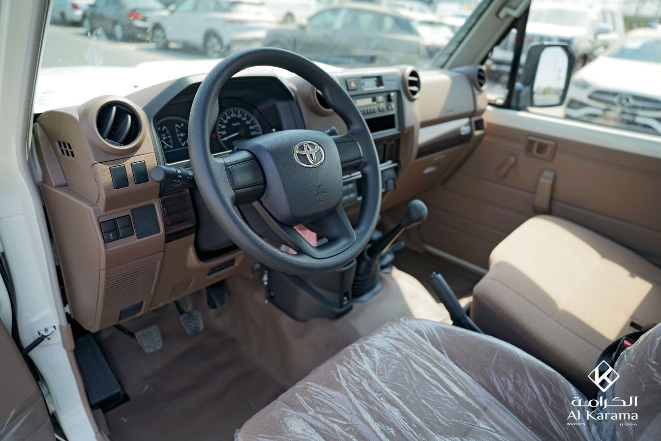 Toyota Land Cruiser Pick Up 2.8L | 4x4 Manual | 40th Anniversary Edition | Single Cabin | GCC Specs