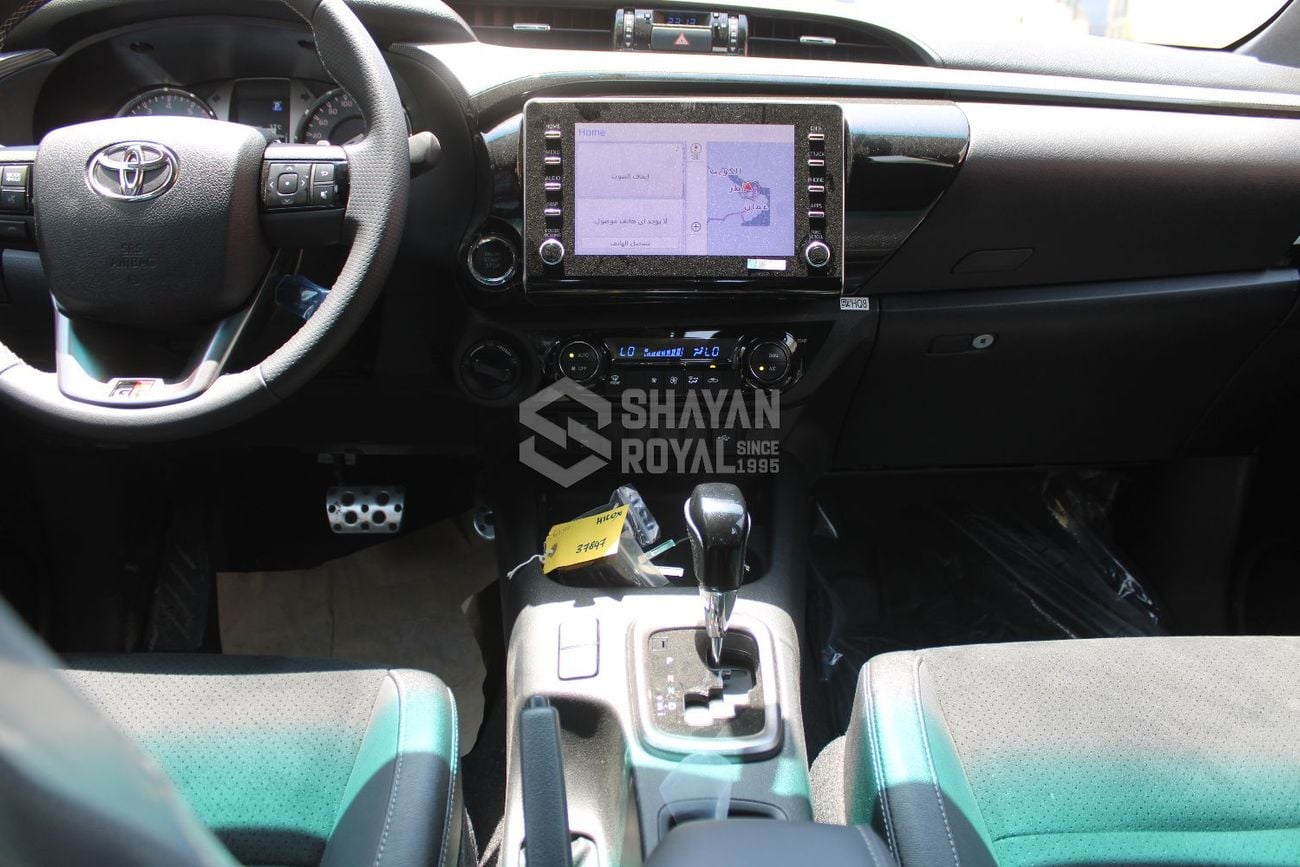 تويوتا هيلوكس GR SPORTS 4.0L V6 PETROL DC AT 4WD 2026MY
