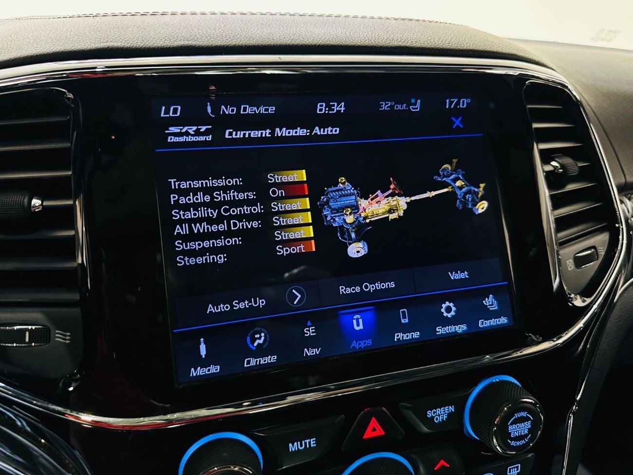 جيب جراند شيروكي SRT 6.4L