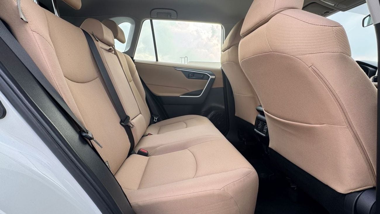 تويوتا راف ٤ 2.5L (2WD) EX