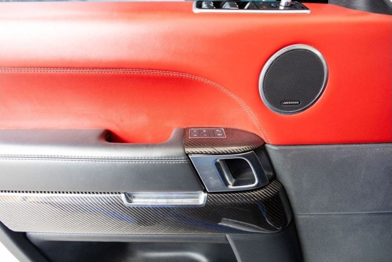 لاند روفر رينج روفر سبورت Range Rover Sport SVR 2019 GCC under Warranty with Flexible Down-Payment.