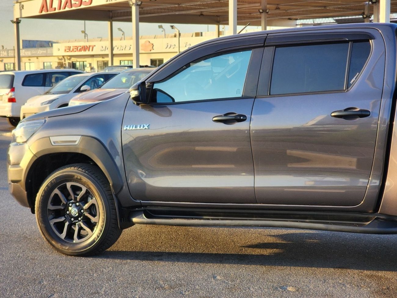 تويوتا هيلوكس ADV 2.8L Toyota Hilux Adventure D-CAB