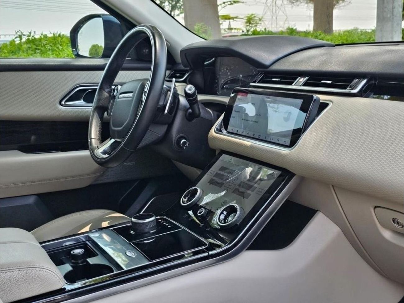 Land Rover Range Rover Velar P250 R-Dynamic S GCC SPEC UNDER WARRANTY