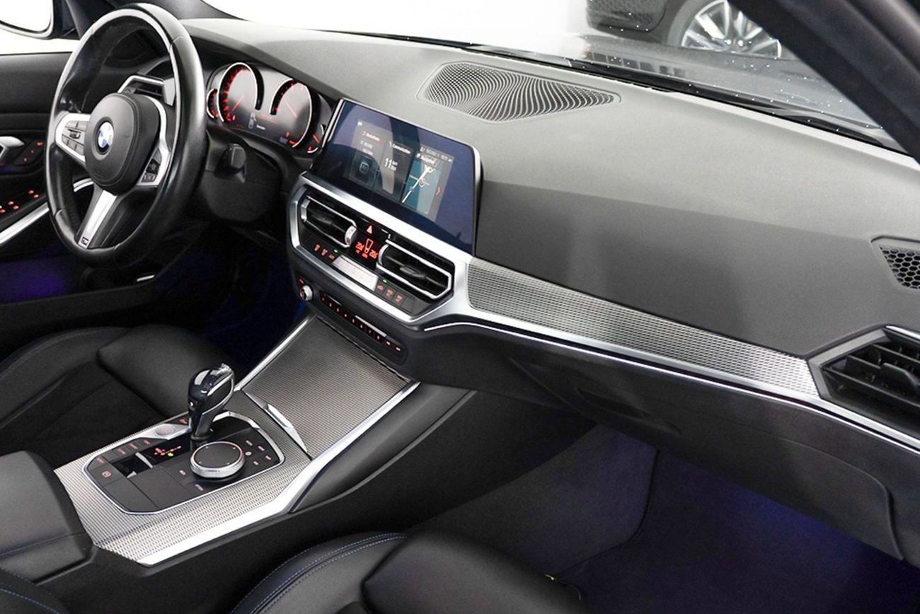 بي أم دبليو 330i M Sport 2.0L (258 HP)