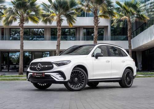 مرسيدس بنز GLC 200 GLC AMG 4MATIC GLC 200 AMG | 4,172 P.M | 0% Downpayment | 2029 WARRANTY/SERVICE!