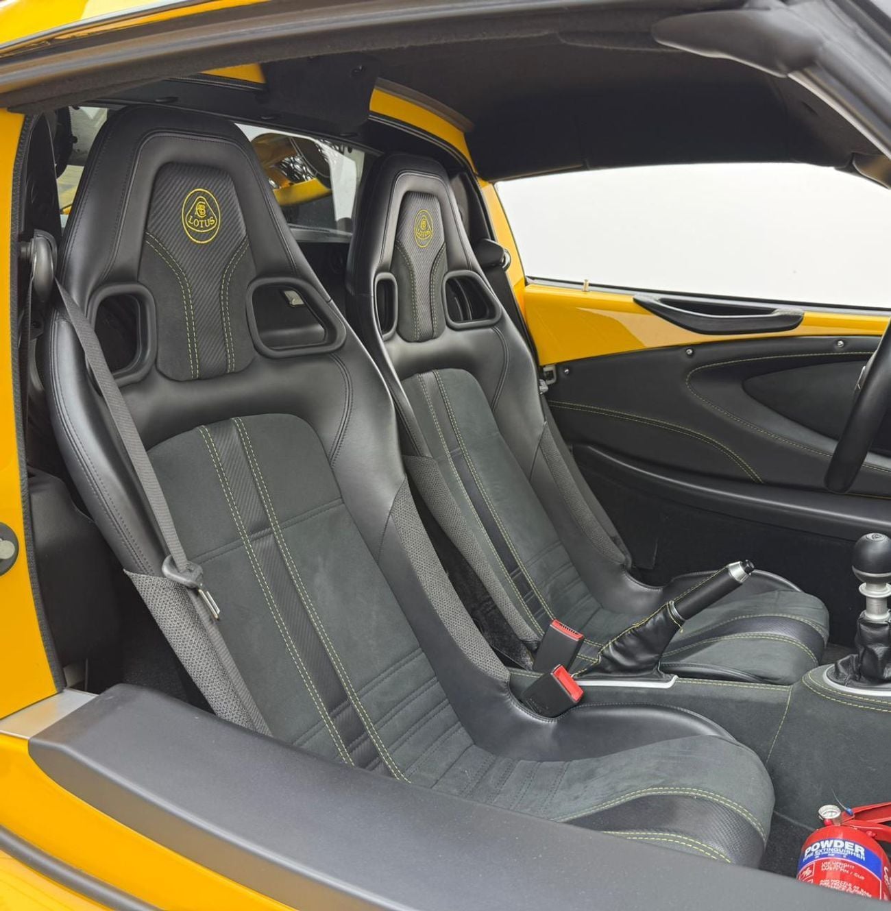 Lotus Exige S 2015 Lotus Exige, Full Lotus Service History, Very Low Km, Excellent Condition, GCC