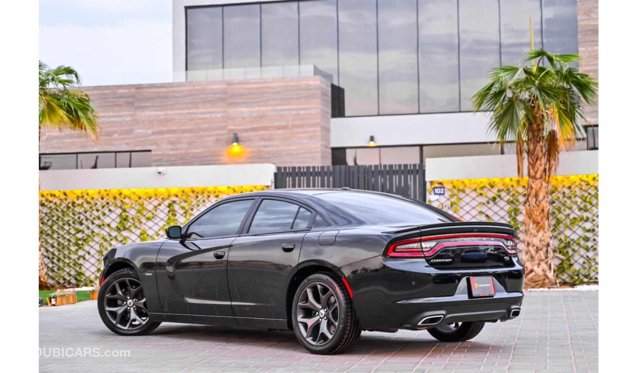 دودج تشارجر R/T V8 5.7L Hemi | 2,135 P.M | 0% Downpayment | Full Option | Immaculate Condition