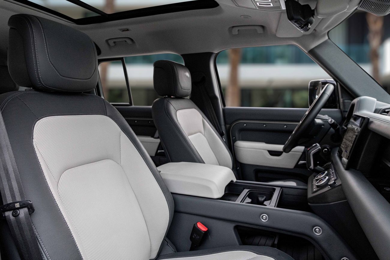 Land Rover Defender Defender | Warranty  | 6,855 P.M | 0% Downpayment | Defender | Land Rover Warranty