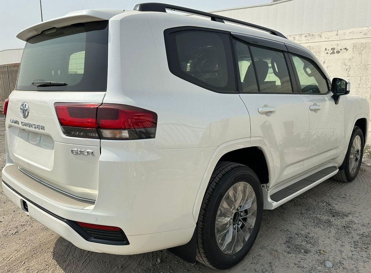 تويوتا لاند كروزر 2024 Toyota Land Cruiser LC300 GXR L2 3.3L V6 TT Twin Turbo Diesel A/T 4WD Export Only