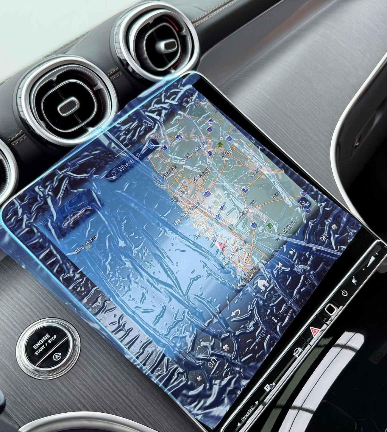 مرسيدس بنز GLC 200 4Matic *Brand New* 2025 Mercedes Benz GLC 200 AMG 4MATIC Premium Plus, 5 Years Mercedes Warranty, GC