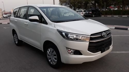 تويوتا إينوفا 2.8