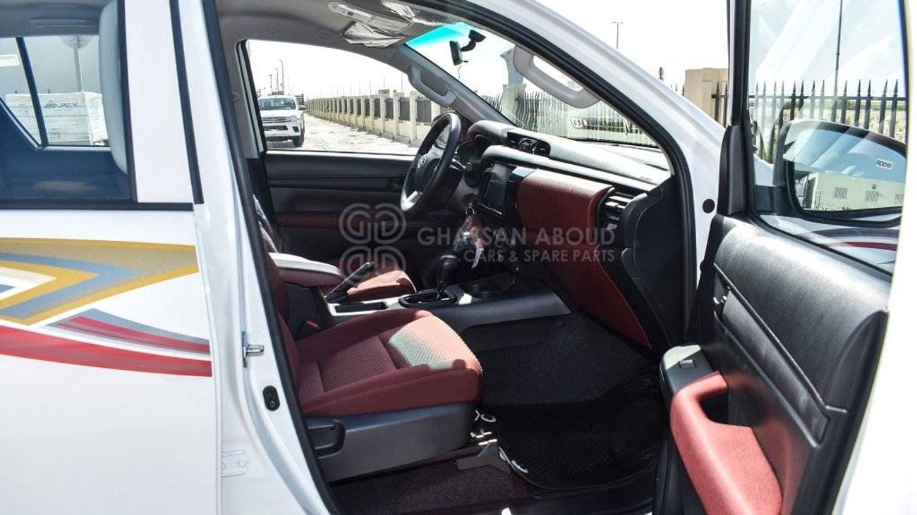 Toyota Hilux Double Cabin, DLX, 2.4L, Diesel