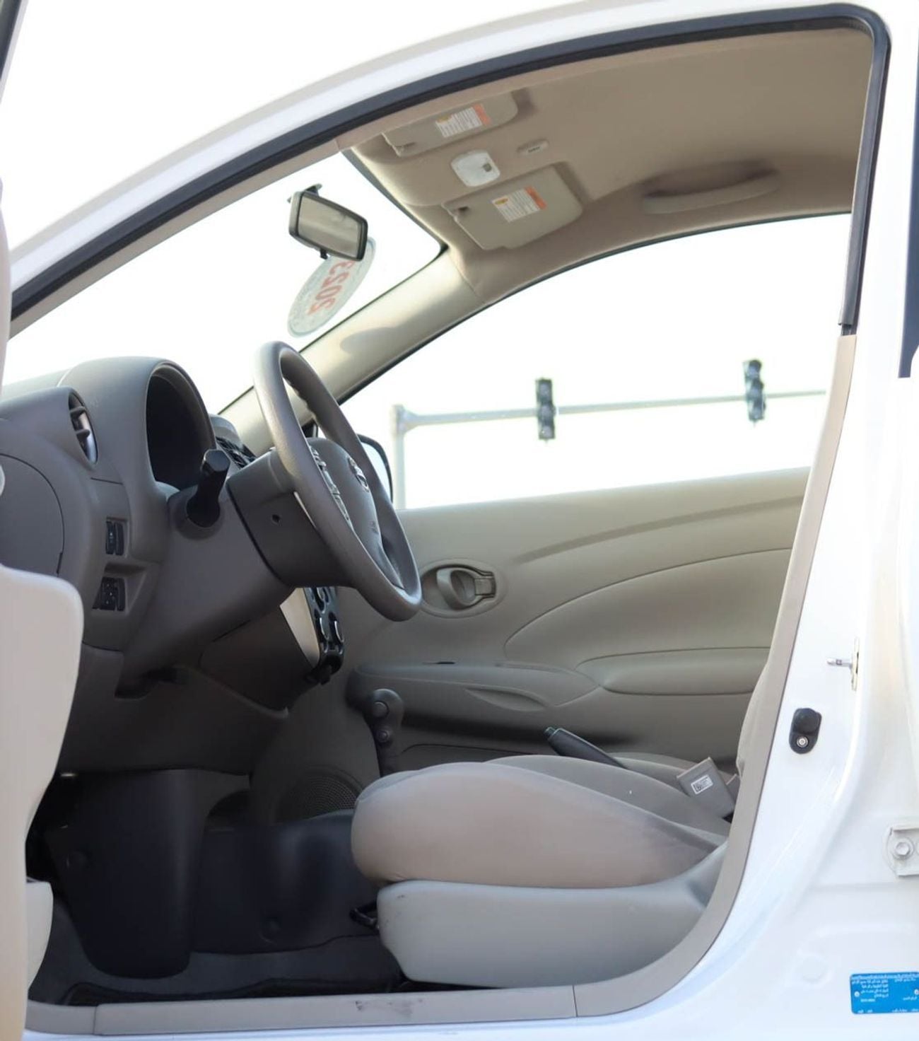 Nissan Sunny SV 1.6L Nissan Sunny - 2023 - GCC - Accident-Free - 1.5L Engine - Low Mileage - Excellent Condition