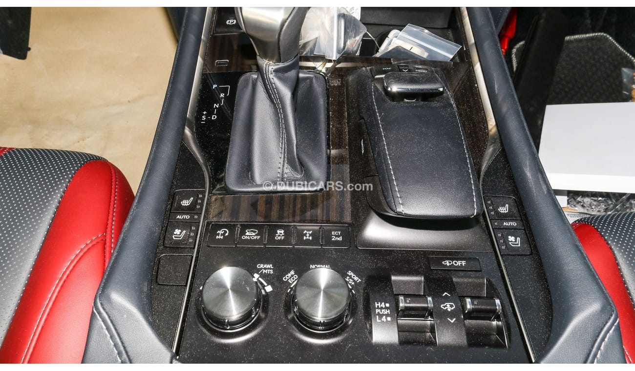 Lexus LX 570 S Black Edition Kuro